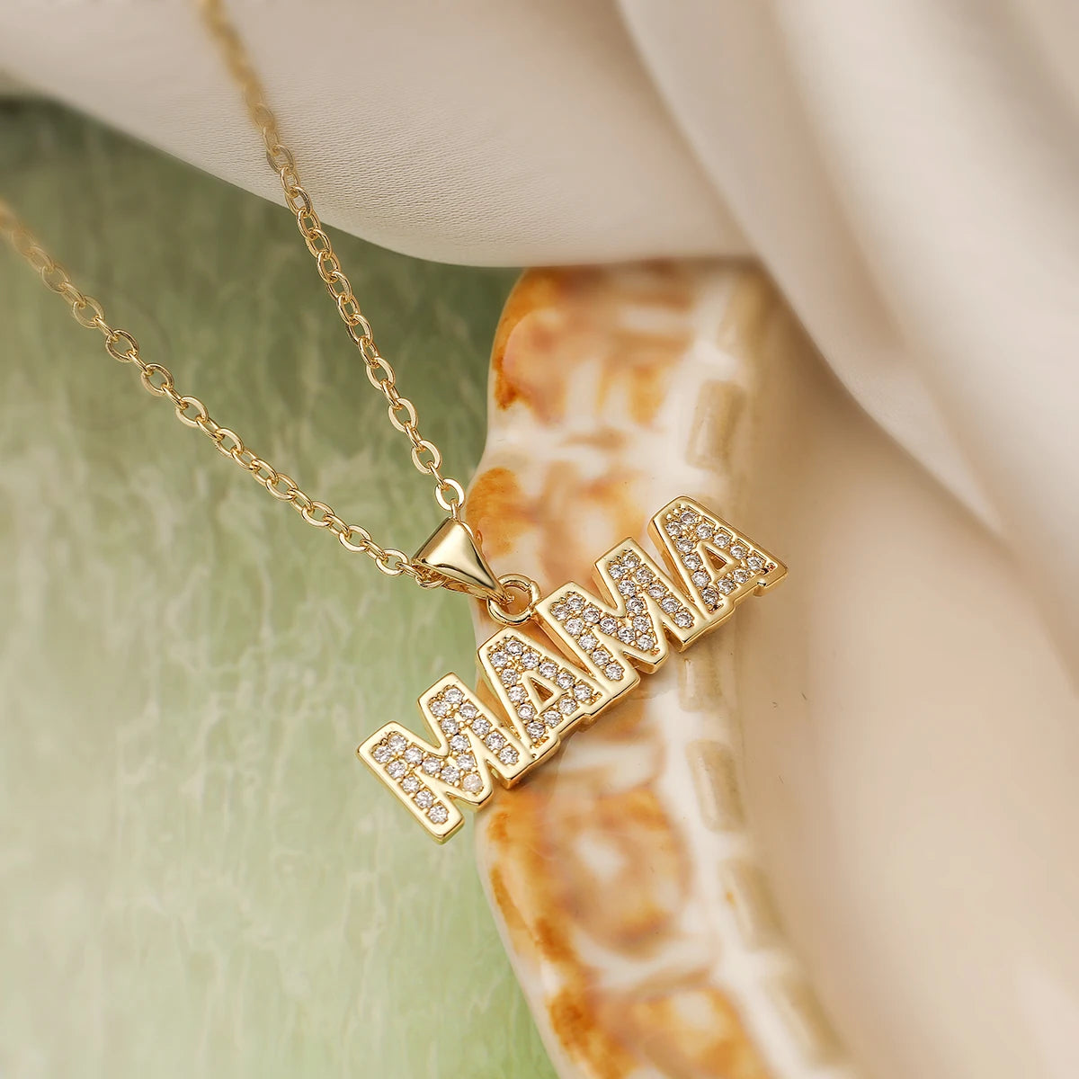 NEWBUY 2025 Fashion Gold Color AAA CZ Inlay MAMA Pendant Necklaces Mother's Day Gift