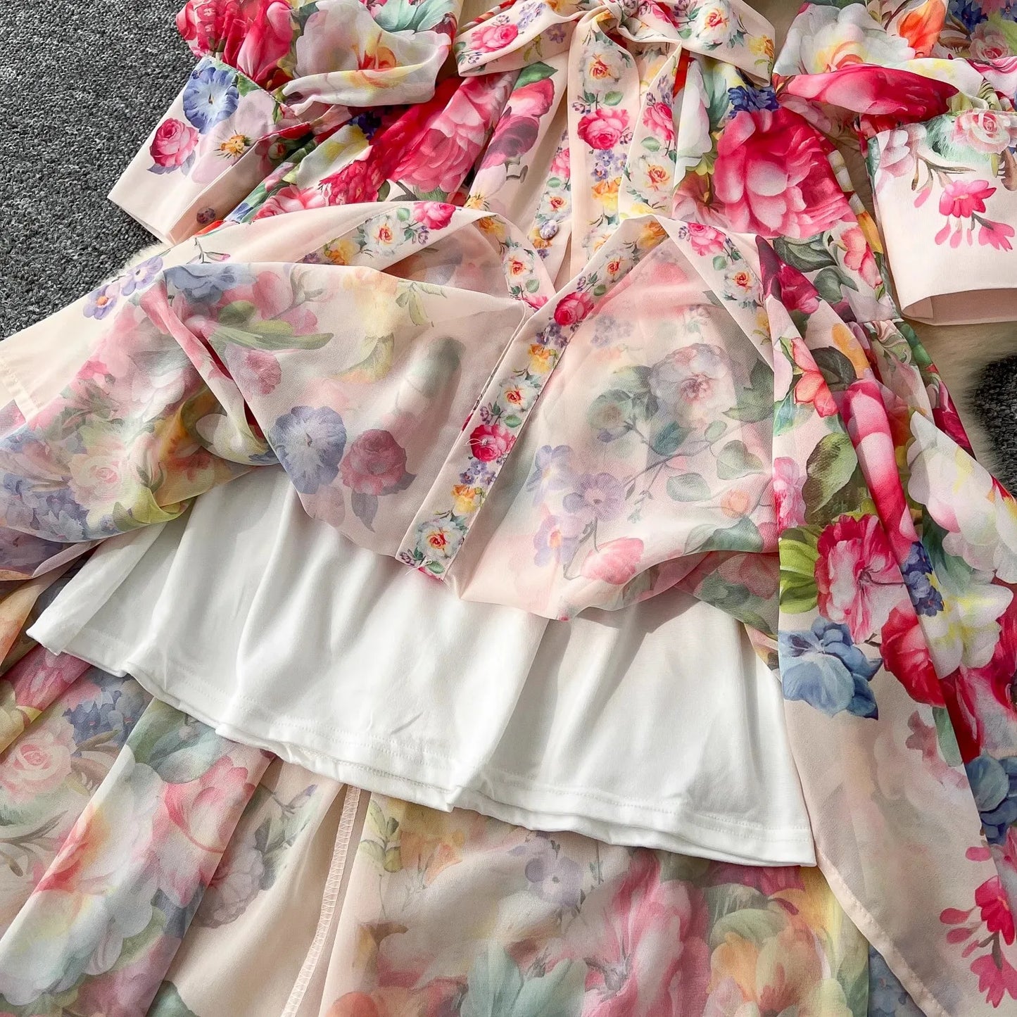 2025 Summer Holiday Chiffon Gorgeous Flower Maxi Dress Women's Stand Long Lantern Sleeve Sashes Floral Print Loose Robe Vestidos