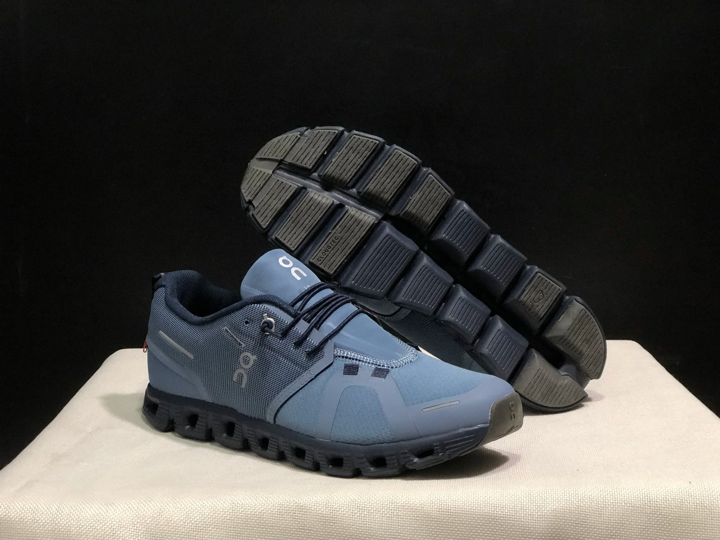 Original on Cloud Running shoes