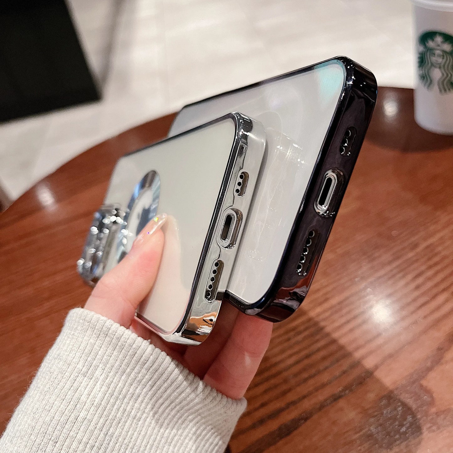 Luxury Plating Charm Logo Hole Hollow Case For iPhone15 14 13 11 12 Pro Soft Transparent Shockproof Cover