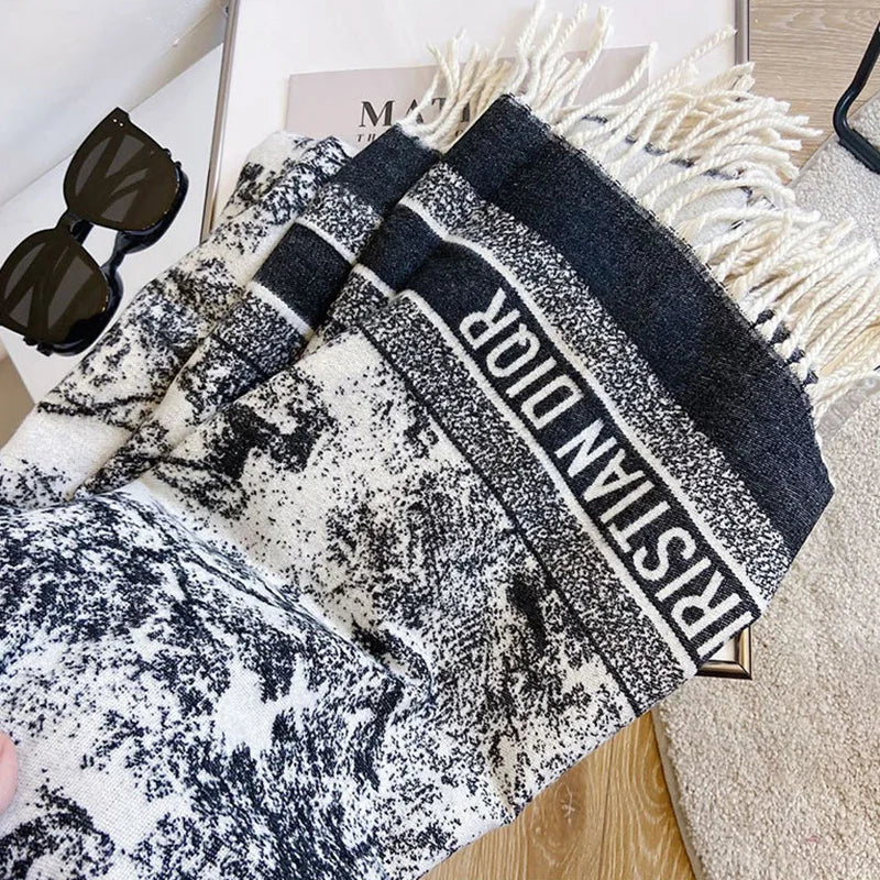 2024 Women's New Scarf Ink Color Printing Black border Shawl with White Tassels Winter Outdoor Warm Muslim Female Pashmina