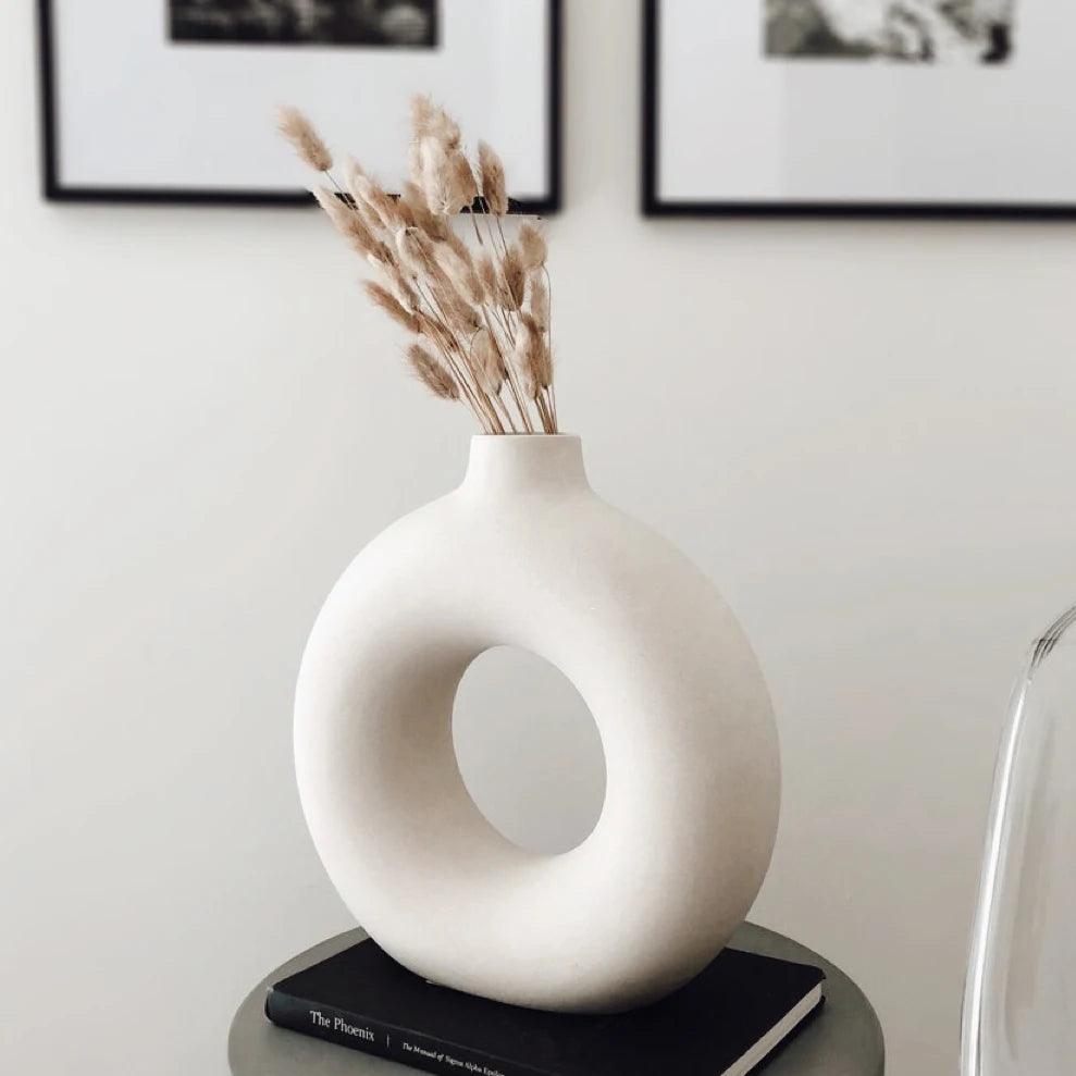 Nordic Vase Circular Hollow Ceramic Donuts Flowerpot