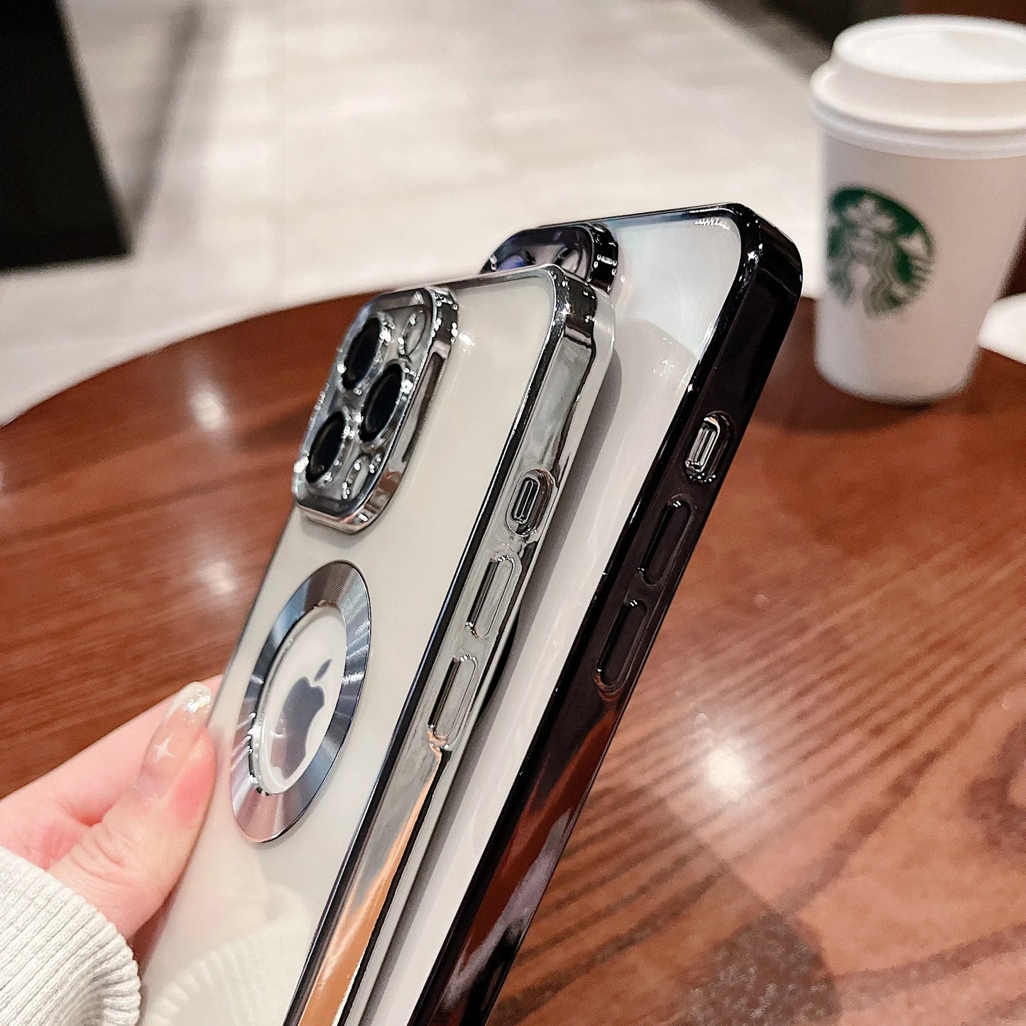Luxury Plating Charm Logo Hole Hollow Case For iPhone15 14 13 11 12 Pro Soft Transparent Shockproof Cover